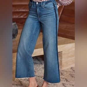 Good Waist Palazzo Crop Tux Stripe by
Good American size 4